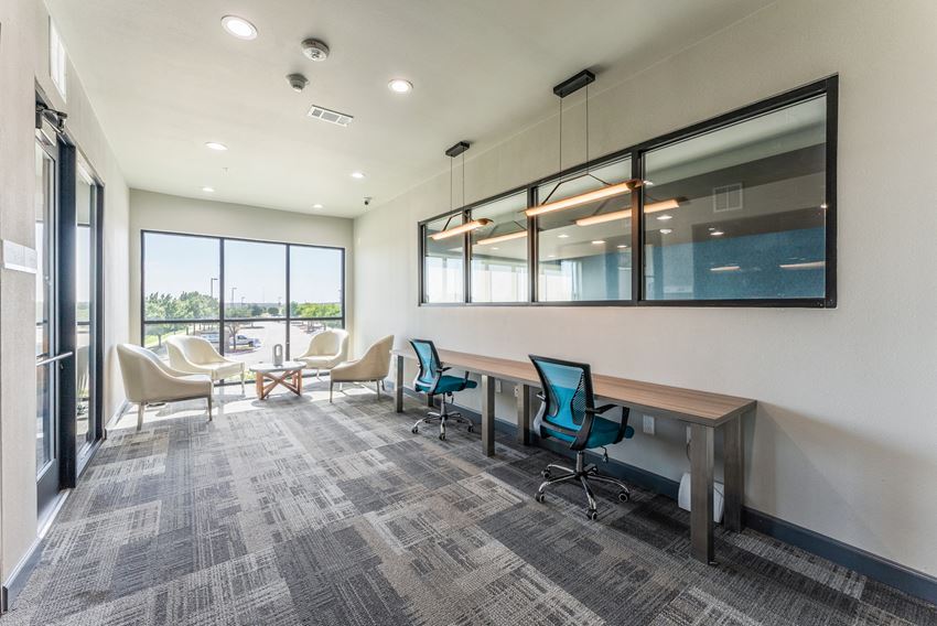 The Residences At 3000 Bardin