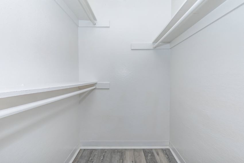 Tides On East Broadway