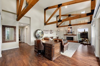 12101 N Lamar Blvd 1-2 Beds Apartment for Rent - Photo Gallery 2