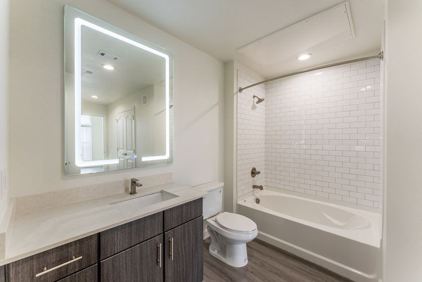 The Residences At 3000 Bardin