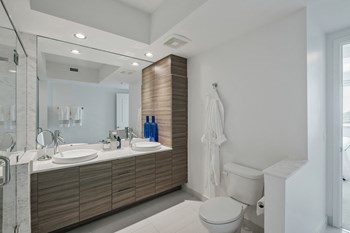 model bathroom - Photo Gallery 10