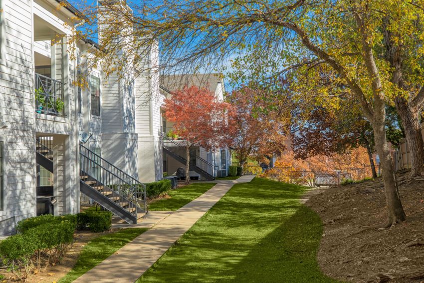 Tides At Valley Ranch