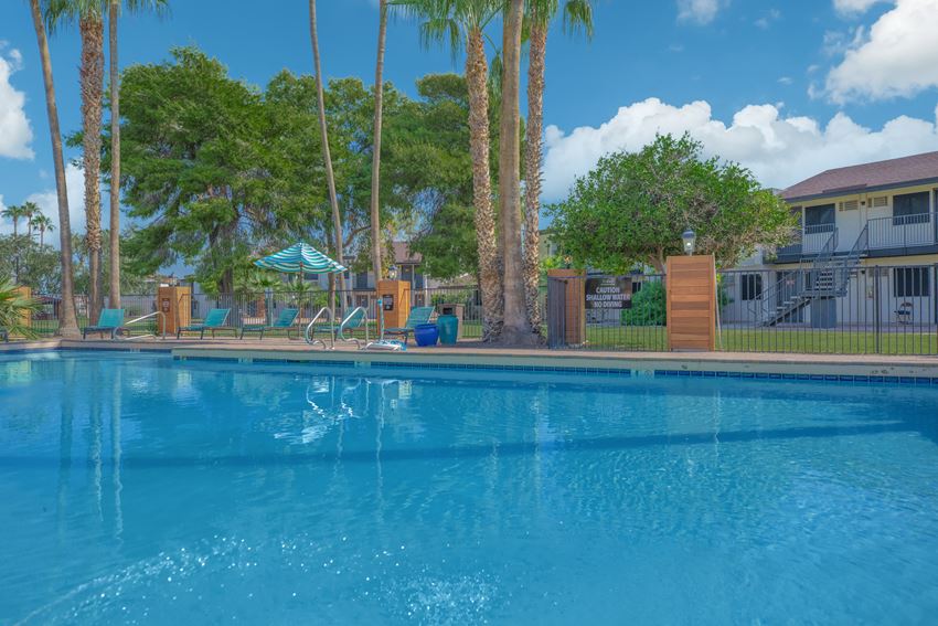 Tides On Glendale Ave