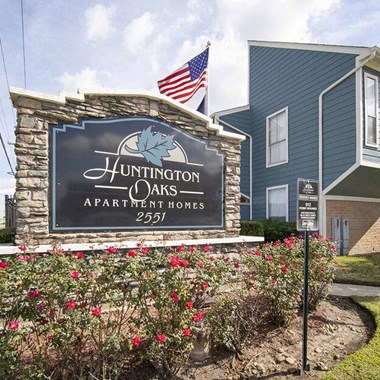2551 South Loop 35 1-3 Beds Apartment for Rent