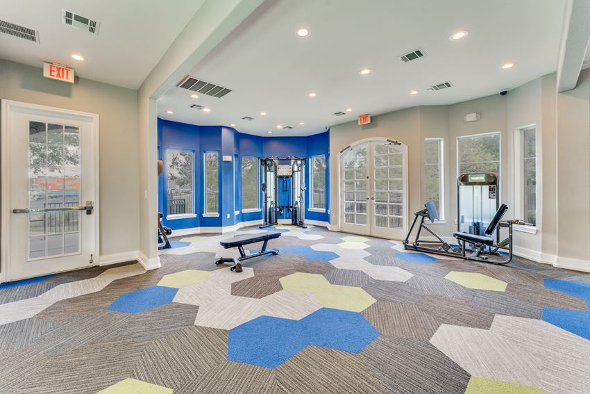 the preserve at ballantyne commons fitness room with gym equipment - Photo Gallery