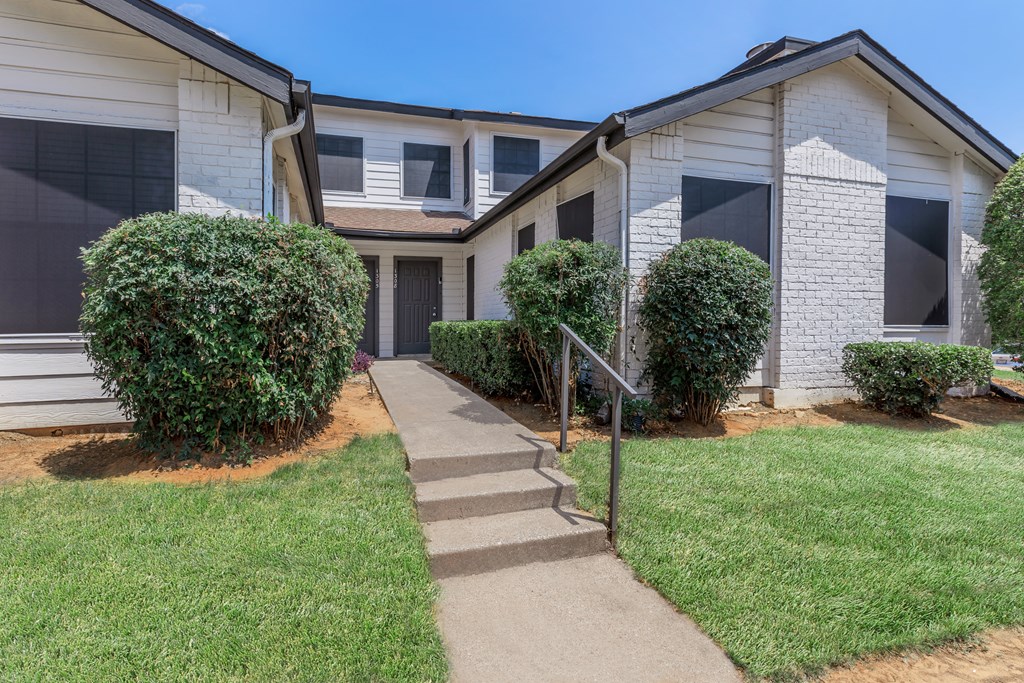 Tides On Randol East Apartments, 8951 Randol Mill Road, Fort Worth, TX