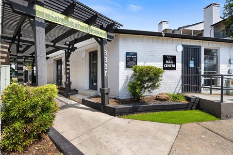 the building where the hotel is located