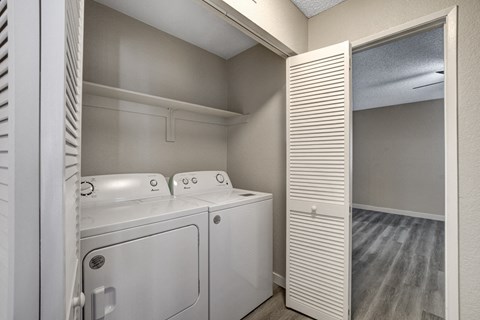 the enclave at homecoming terra vista laundry room