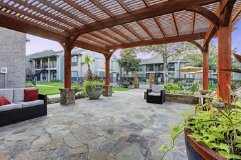 Covered Seating Area - Photo Gallery 3