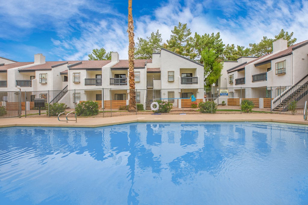 the enclave at homecoming terra vista swimming pool