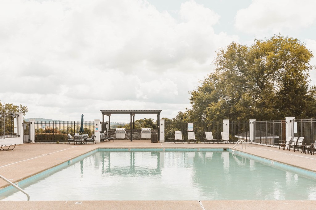 the swimming pool at the resort at governors crossing