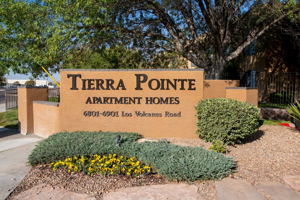 Tierra Pointe