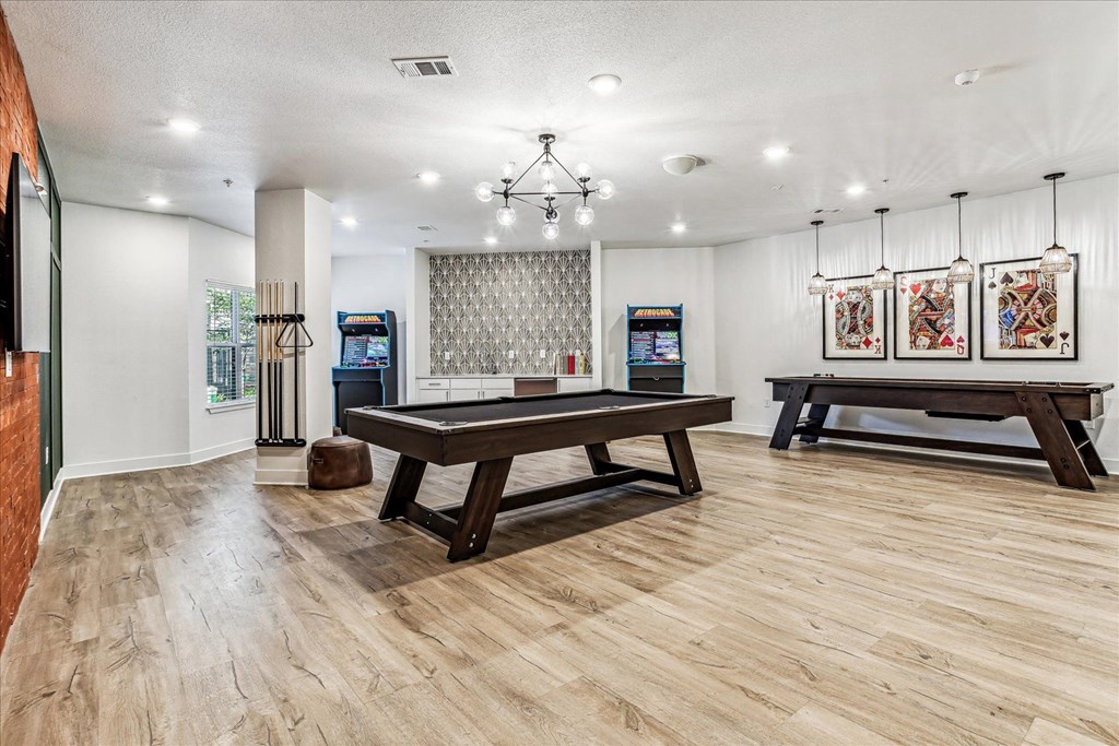 the preserve at ballantyne commons game room with a pool table