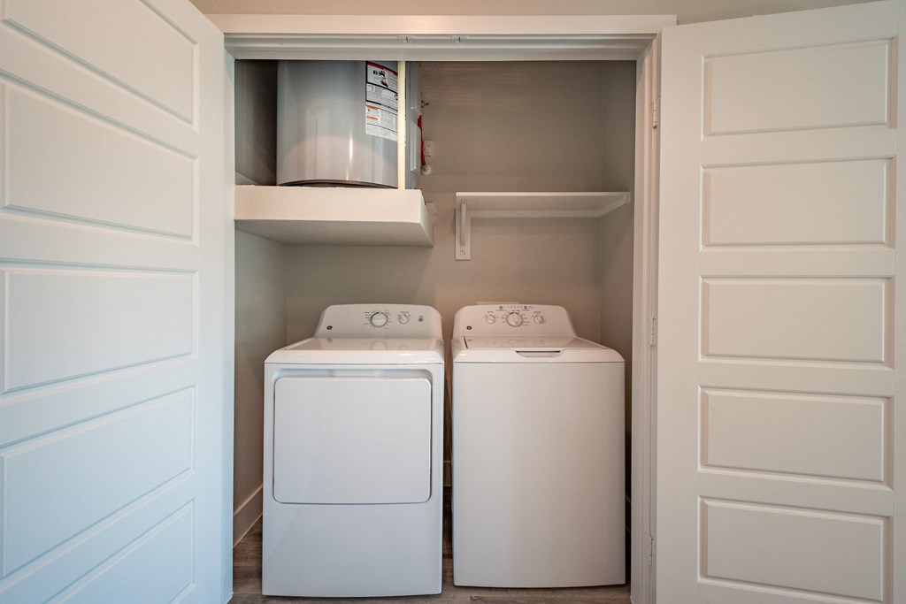 Model Apartment Home Laundry Area
