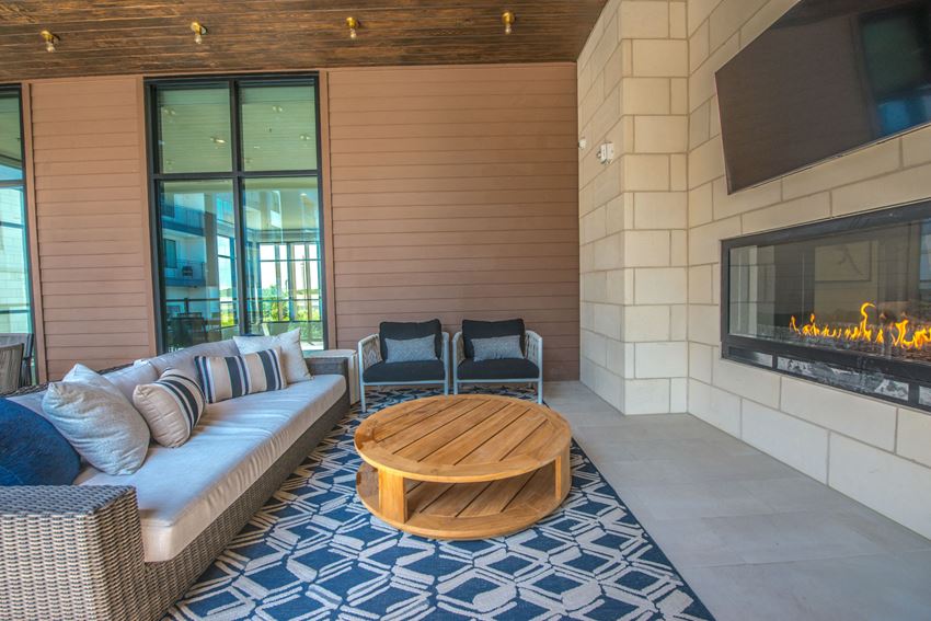 Presidium Hill Street Apartments, 1610 Hill St., Grand Prairie, TX