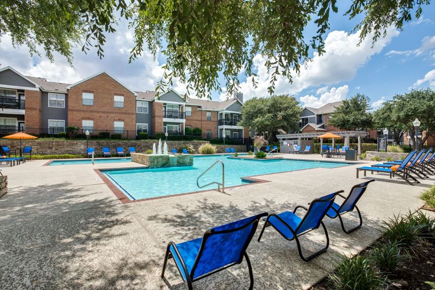 Heights Of Cityview Apartments, 5270 Bryant Irvin Road, Ft. Worth, TX