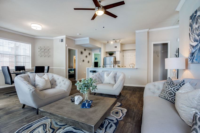 Heights Of Cityview Apartments, 5270 Bryant Irvin Road, Ft. Worth, TX