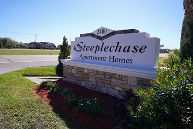 2400 South Loop 35 1-3 Beds Apartment for Rent