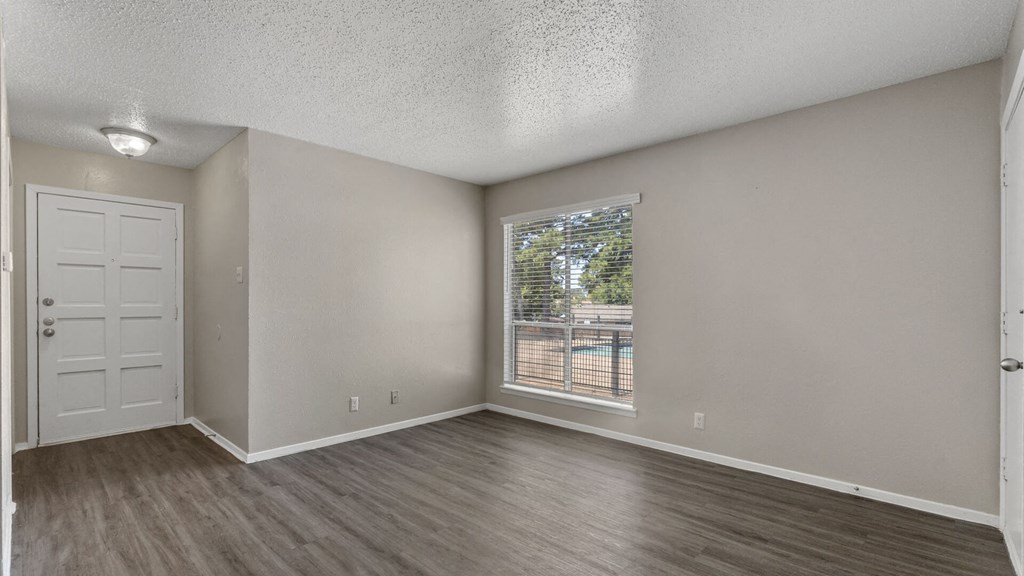 The Magnolia on Eastman Living Room