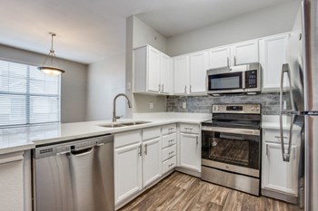 kitchen with white cabinets - Photo Gallery 3