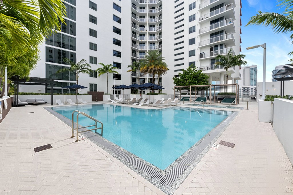 pool, destination stays the hyde resort hollywood fl