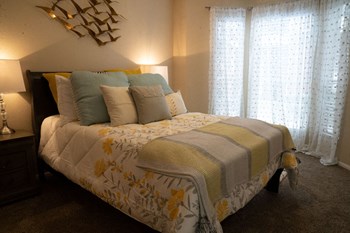 121 Clements Drive 1-3 Beds Apartment for Rent - Photo Gallery 3