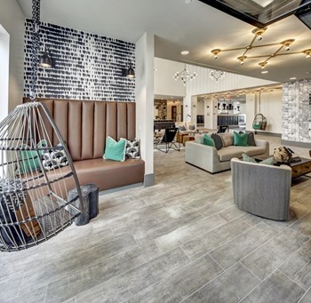 resident loung with collaborative working areas in austin tx apartments - Photo Gallery 21