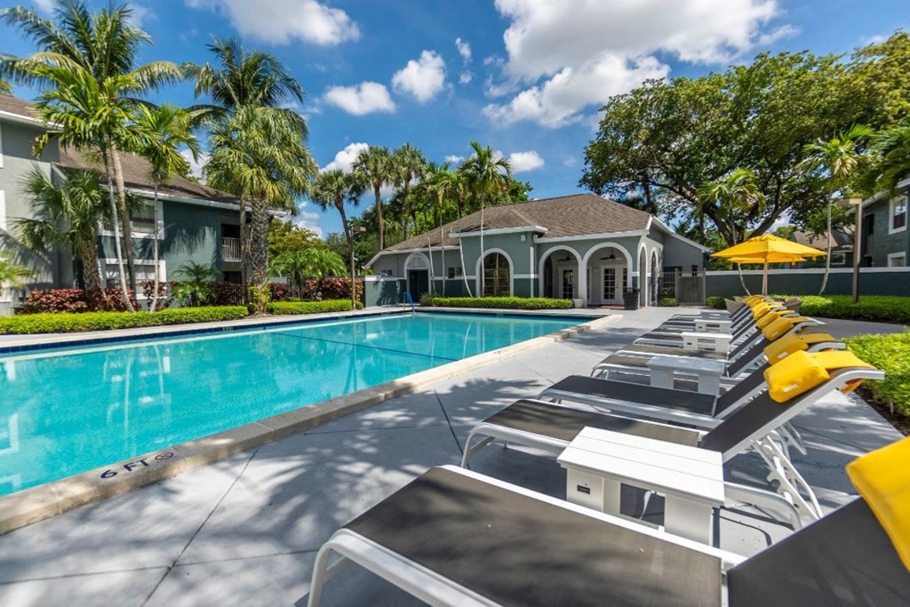 Resort Style Swimming Pool