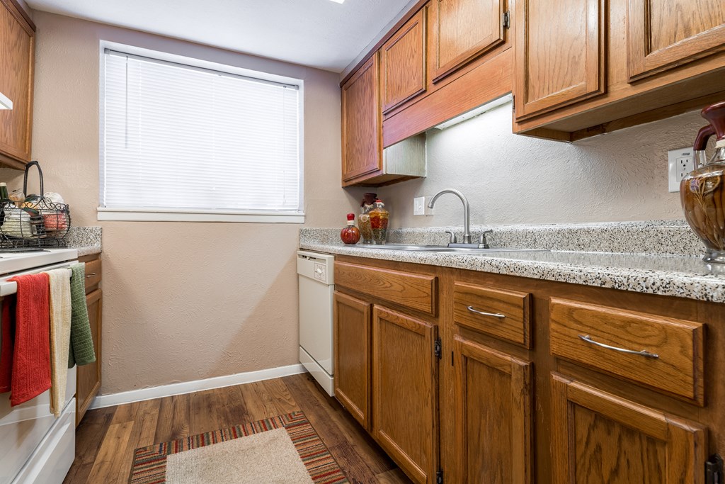 Tiburon Apartments, 15411 Preston Rd, Dallas, TX RentCafe