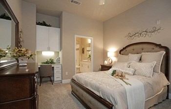 4920 Magnolia Cove Drive 1-3 Beds Apartment for Rent - Photo Gallery 3