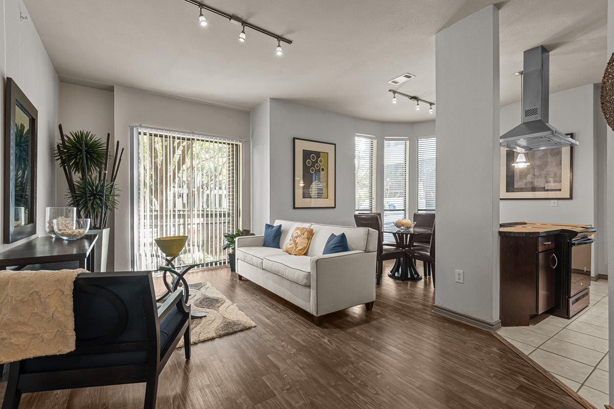 Metropole Apartments