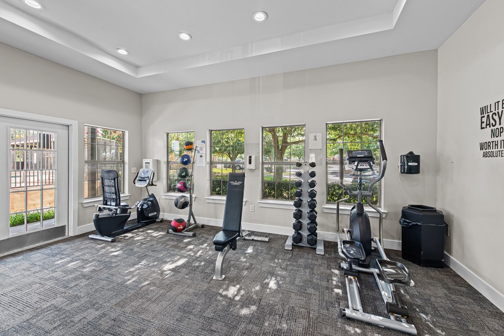 the gym at the preserve apartments