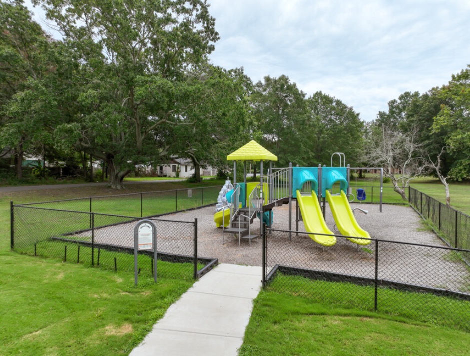 Parkside Villas Apartments in North Carolina