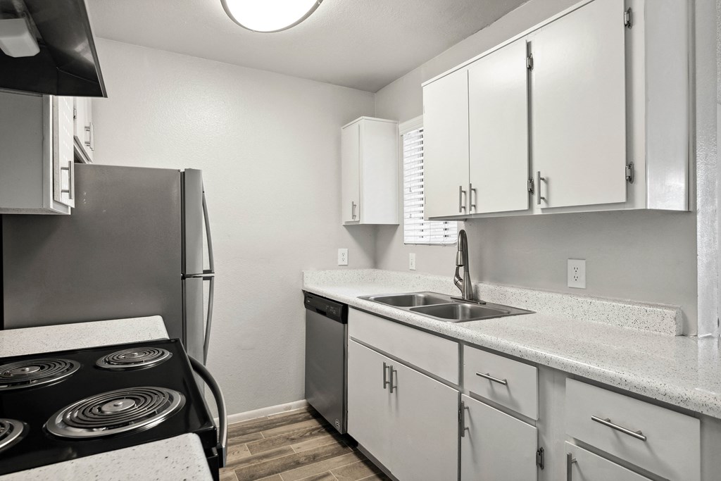 the preserve at ballantyne commons apartment kitchen with stainless steel appliances
