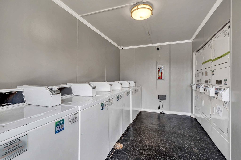 laundry facilities at the paddock club murfreesboro luxury apartment homes in nashville