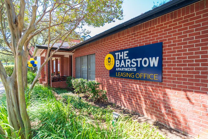 Barstow Apartments, 11700 Metric Blvd, Austin, TX RentCafe