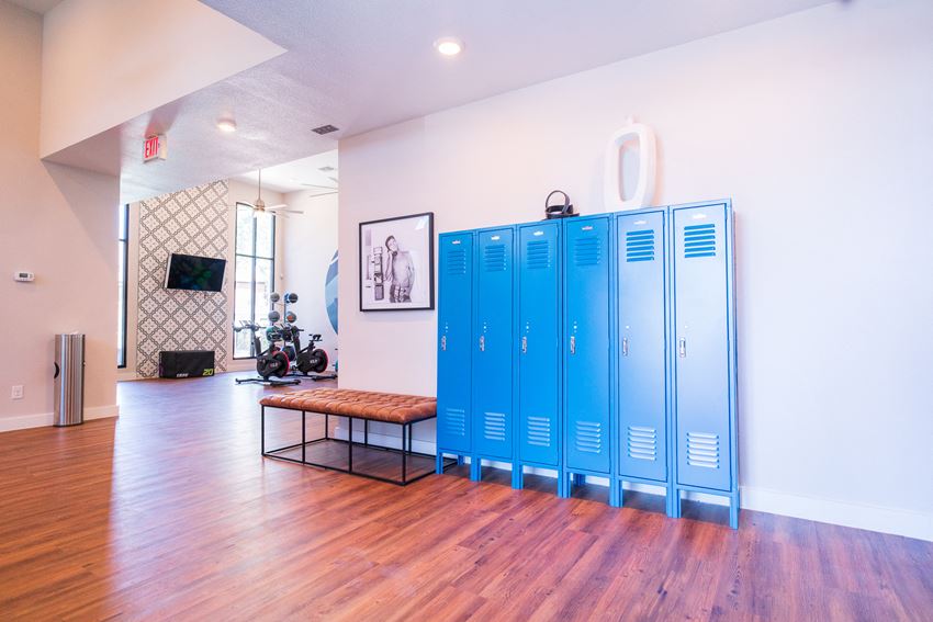 Barstow Apartments, 11700 Metric Blvd, Austin, TX RentCafe