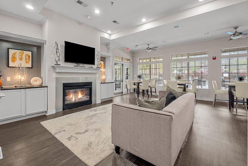 Mission Eagle Pointe