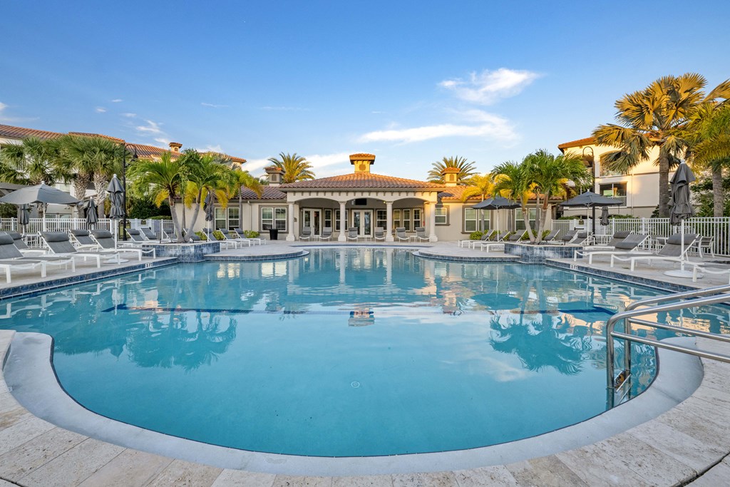 the swimming pool at the resort at longboat key club