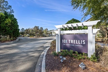 15 Brasseler Blvd 1 Bed Apartment for Rent