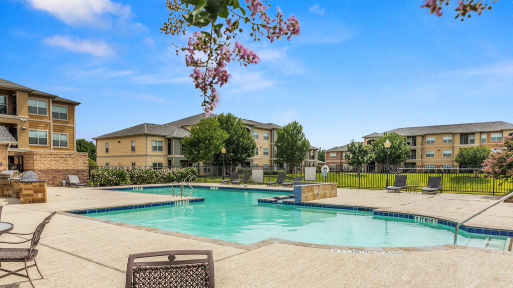 poolside view from the ramada