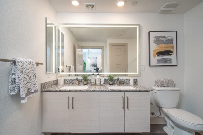 The District At Scottsdale