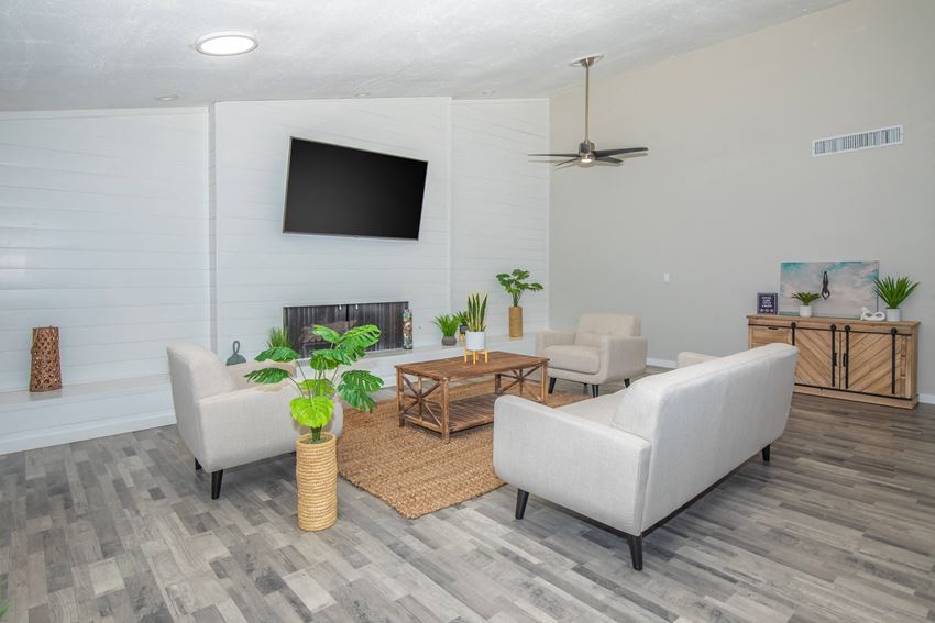 Tides On East Broadway