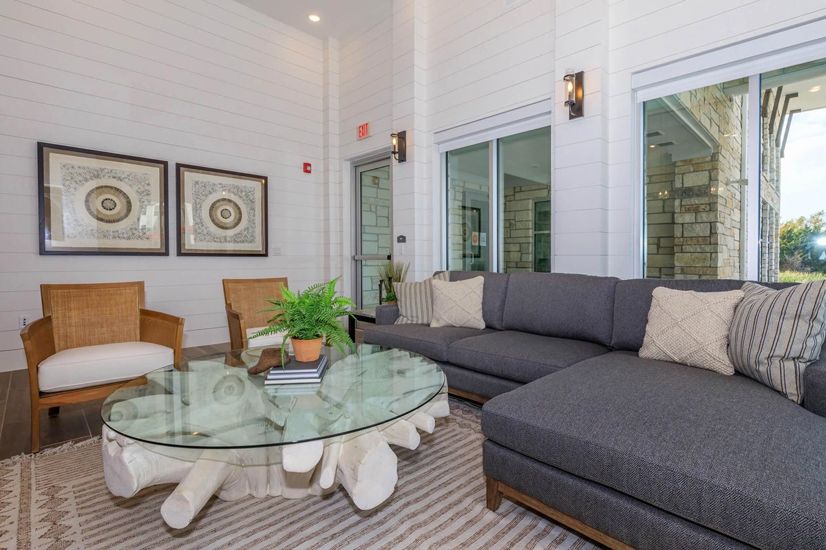 Luxia Rockwall Downes Apartments