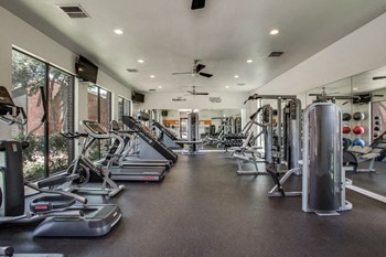 austin apartments with a fitness center - Photo Gallery 28