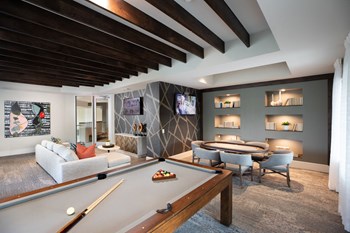 pool table with poker table game room - Photo Gallery 28