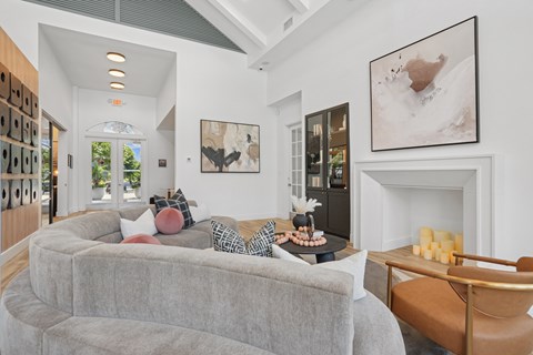 Resident Lounge at Greys Harbor at Lake Norman, Huntersville, NC