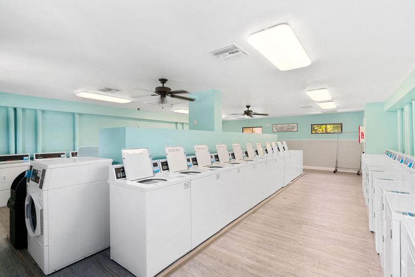 Laundry room 1 - Photo Gallery
