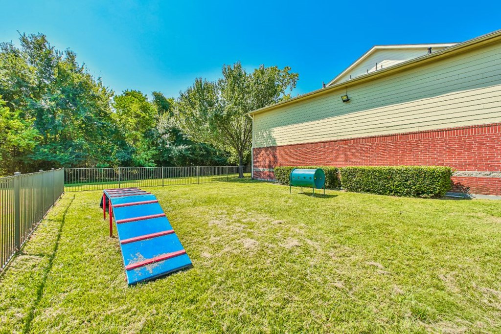 resident dog park in west houston luxury apartments