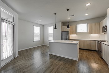 17000 Bissonnet St 1-2 Beds Apartment for Rent - Photo Gallery 13